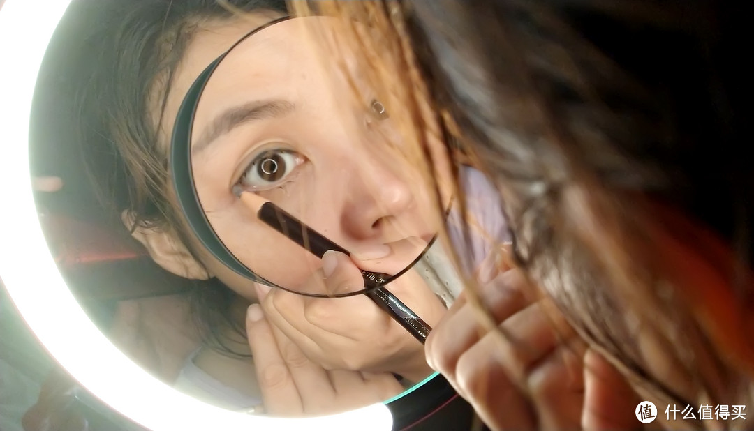 妹子化妆桌必备神器：京造智能感应化妆镜