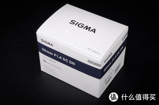 目前618唯一的战绩—SIGMA 适马 30 1.4 E口 镜头 开箱