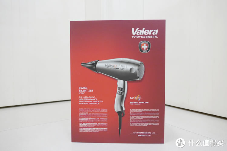 在家就能享受的沙龙级美发体验：Valera SilentJet 8600水护色吹风机评测