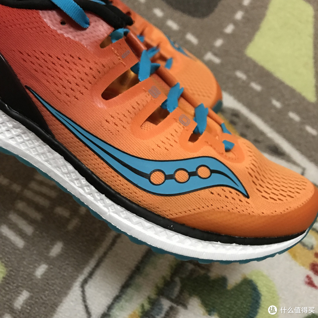 脚感无敌！Saucony 圣康尼 FREEDOM ISO 跑步鞋