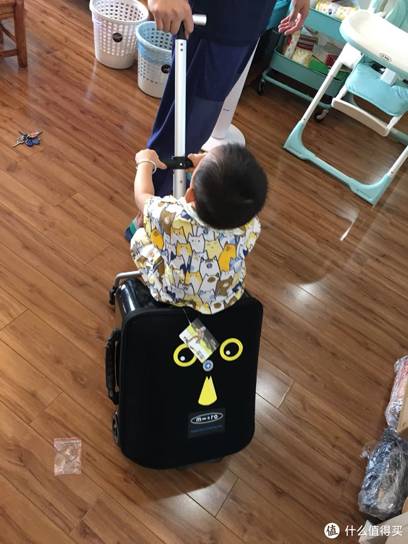 带娃旅行神器：瑞士 micro lazy luggage 儿童旅行箱 开箱记录