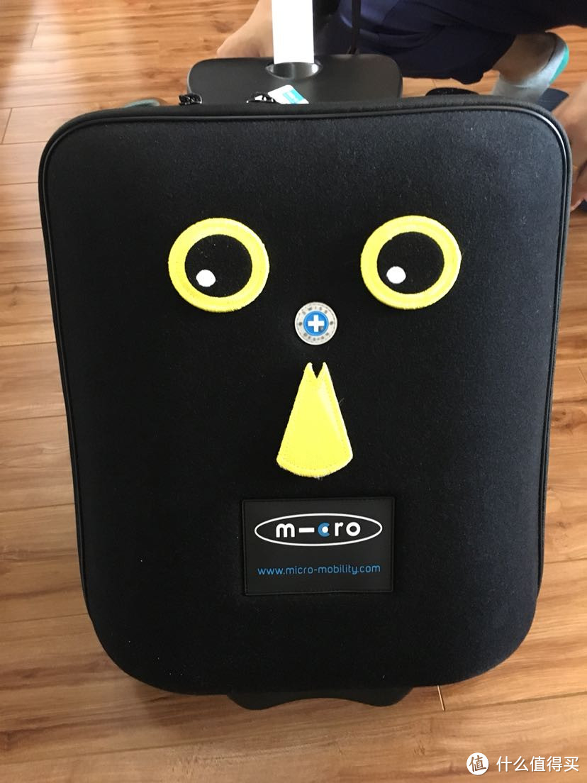 带娃旅行神器：瑞士 micro lazy luggage 儿童旅行箱 开箱记录