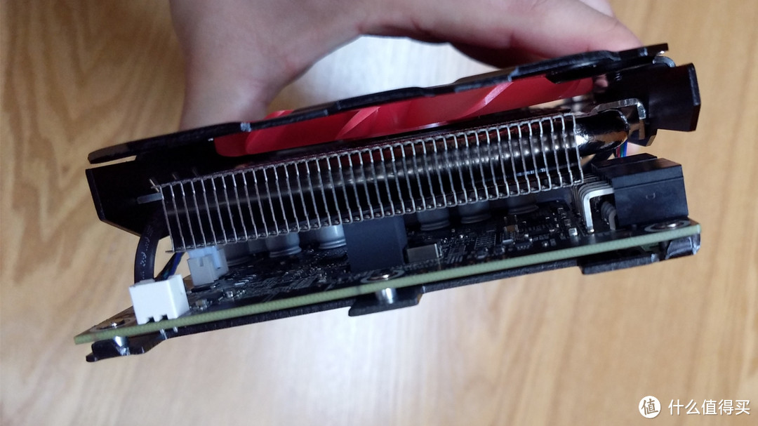 耕升 GeForce GTX1070Ti 追风版开箱测评（附主流型号显卡数据对比）