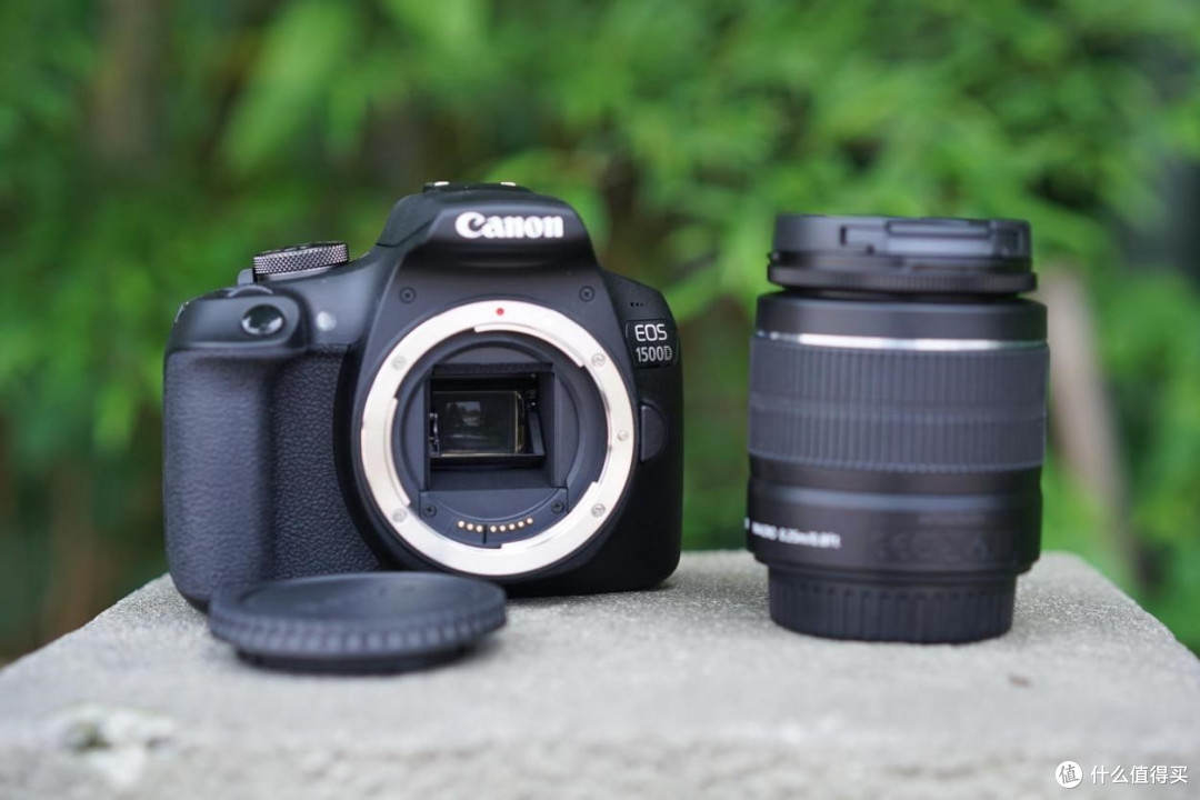 诚意的入门单反之作佳能eos1500d