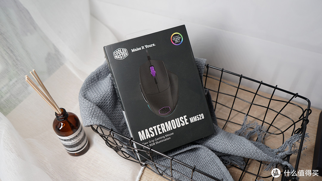 CoolerMaster 酷冷至尊 MM520 RGB 鼠标 开箱体验