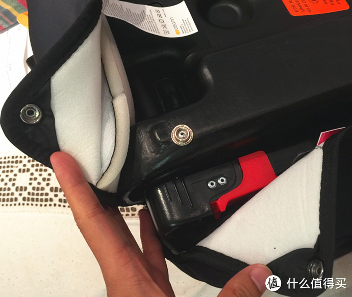 五岁娃娃的新玩具:osann欧颂Junior优尼巴巴便携式安全座椅增高垫评测报告