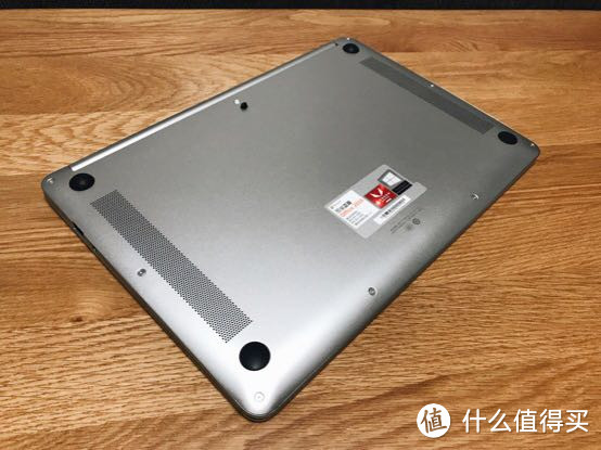 送给大学生的升学礼—HUAWEI 华为 荣耀 MagicBook 锐龙版 笔记本 简评