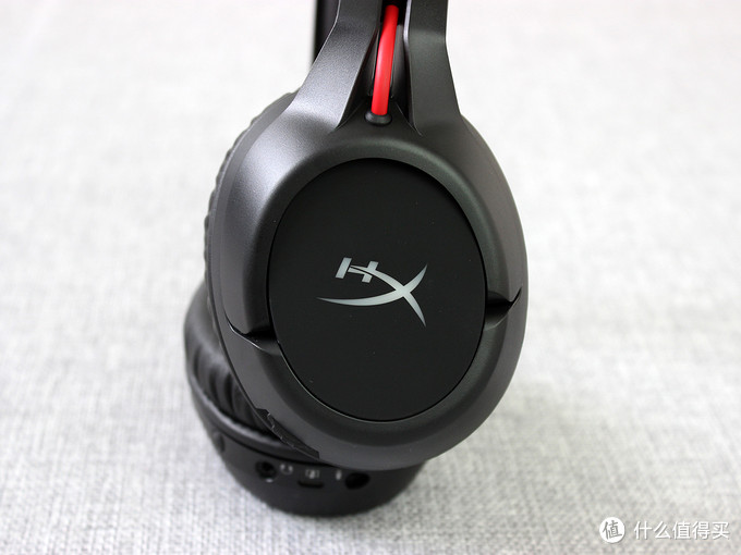 无线耳机哪家强？HyperX 金士顿 天箭 VS Steelseries 赛睿 寒冰7 对比评测