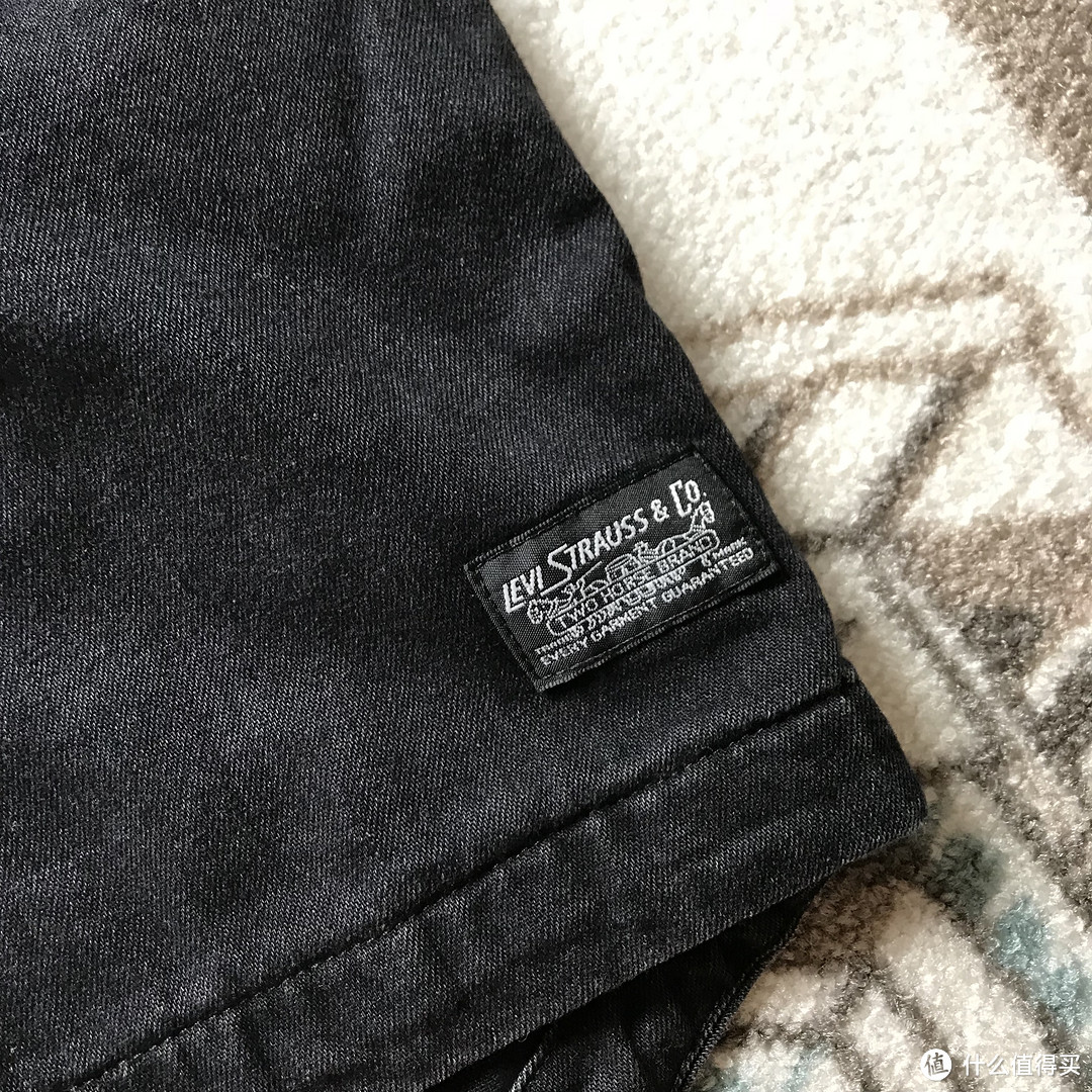 Levi's连帽鱼尾牛仔大衣