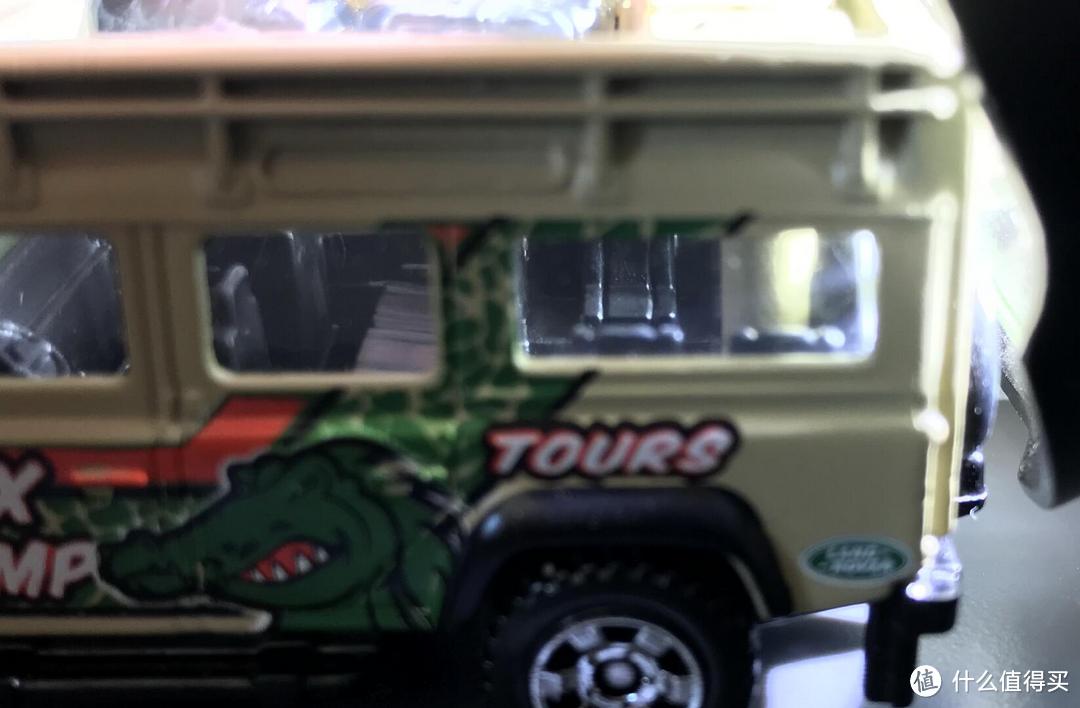 打折优惠凑单好物：Matchbox 火柴盒 路虎 Land Rover Defender 110 合金玩具车