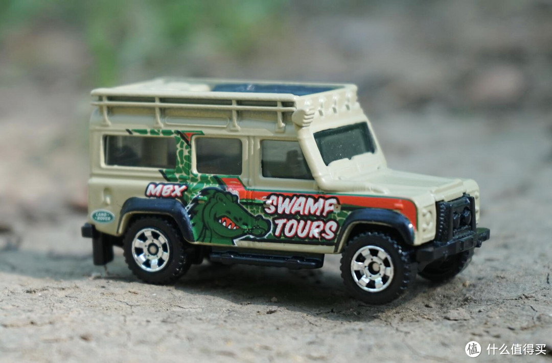 打折优惠凑单好物：Matchbox 火柴盒 路虎 Land Rover Defender 110 合金玩具车