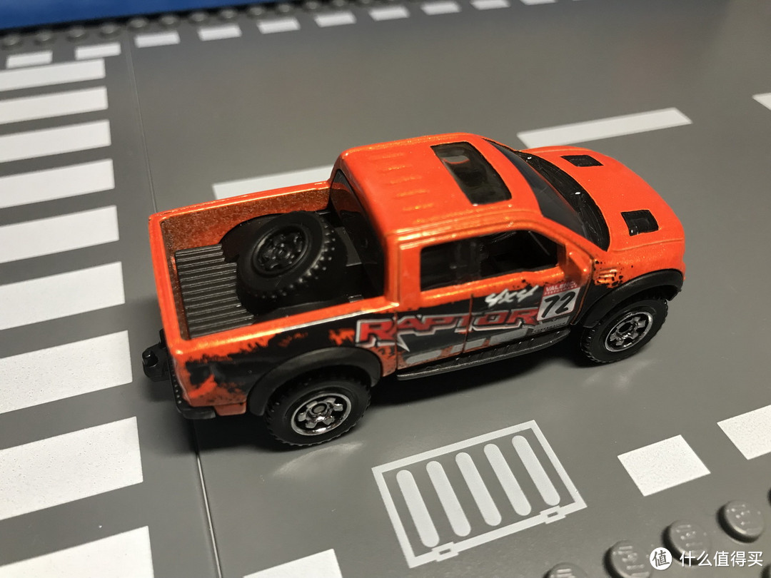 打折优惠凑单好物：Matchbox 火柴盒 福特 FORD F-150 SVT RAPTOR 合金皮卡