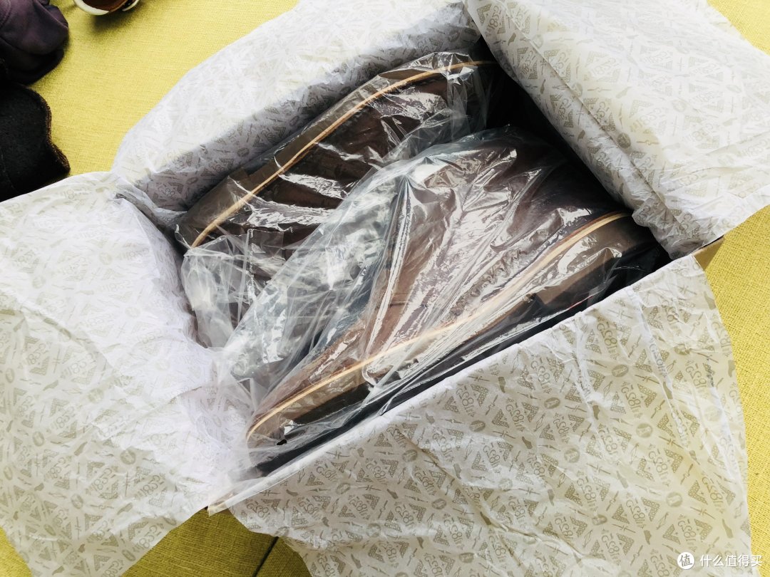 除了颜值所剩无几的鞋子——clarks 蜜蜡色沙漠靴使用感受
