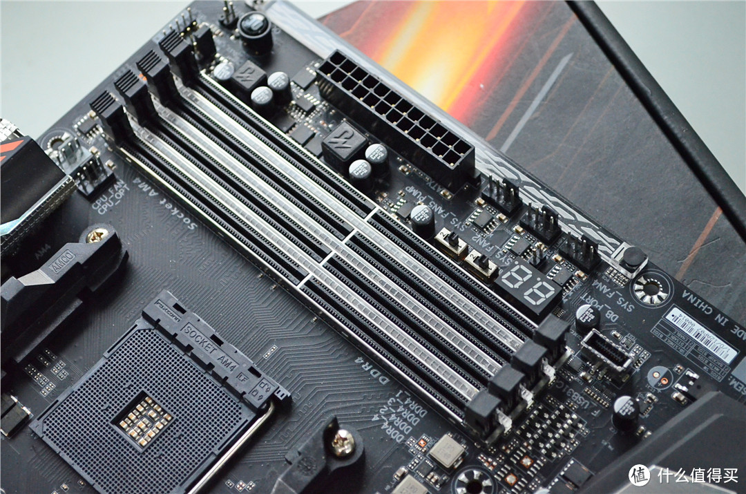 618成果开箱晒图—R7 2700X 处理器 +技嘉 X470 主板