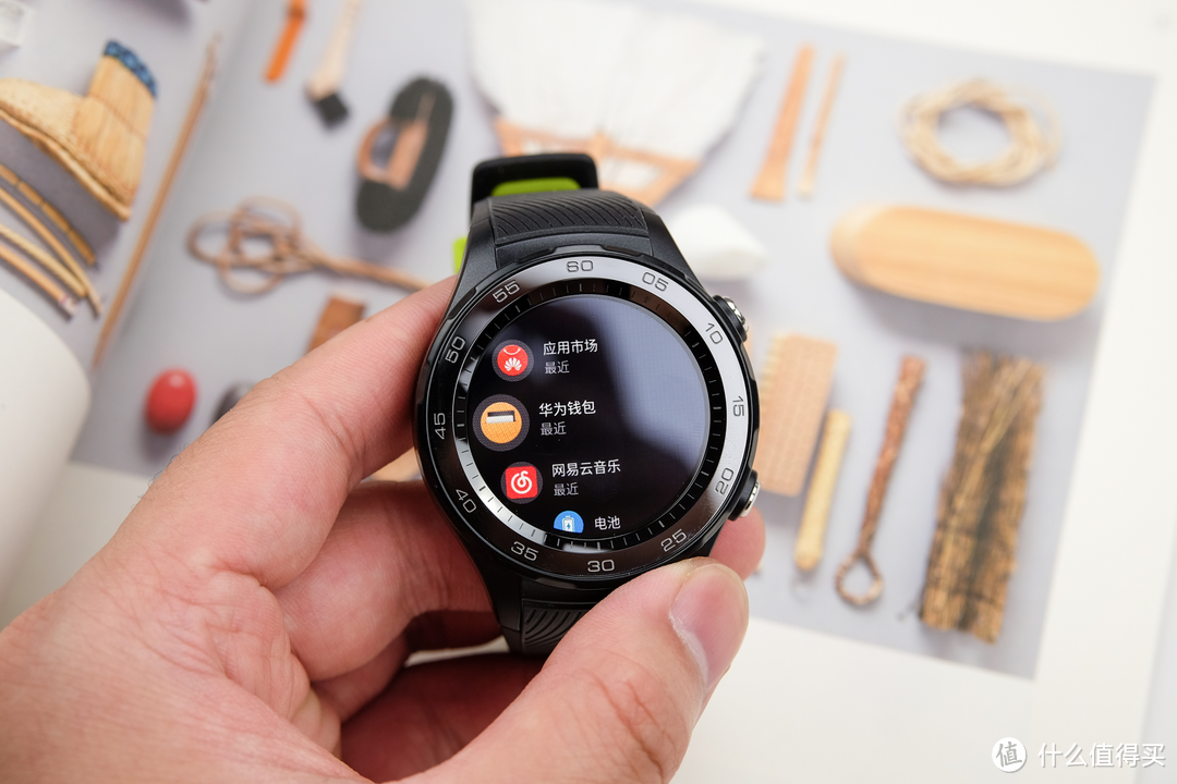 它能和Apple Watch抗衡吗？P哥告诉你：HUAWEI WATCH 2 2018版 华为智能手表 体验分享