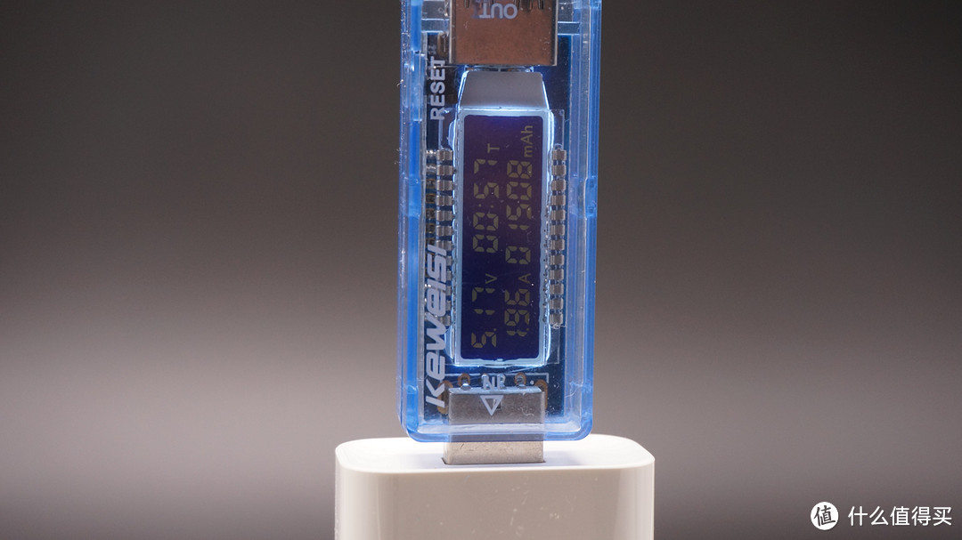 iPhone X快速充电解决方案—ZMI紫米QC3.0充电器评测！