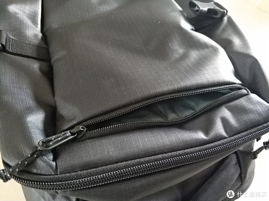 Timbuk2 天霸 Blink Pack 城市经典 15英寸 Pro 黑色 双肩背包开箱