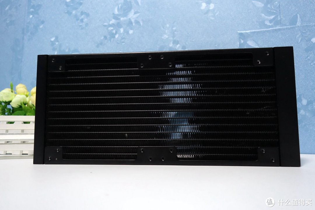 打开夏天的正确方式—CoolerMaster 酷冷至尊 冰神P280 RGB 水冷散热器开箱
