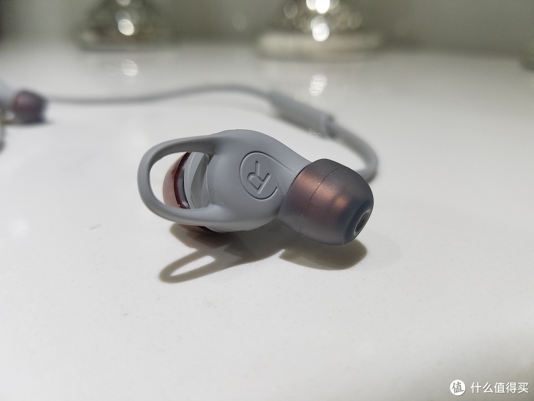 Plantronics 缤特力 BackBeat GO 3 运动蓝牙耳机简评