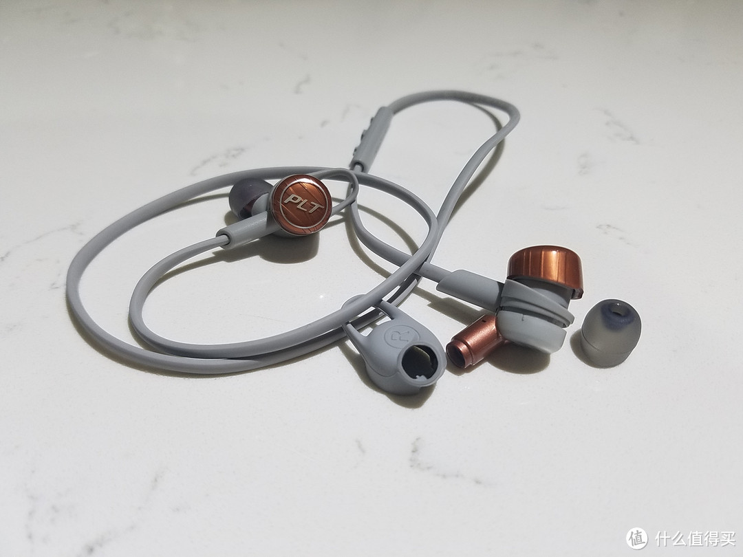 Plantronics 缤特力 BackBeat GO 3 运动蓝牙耳机简评