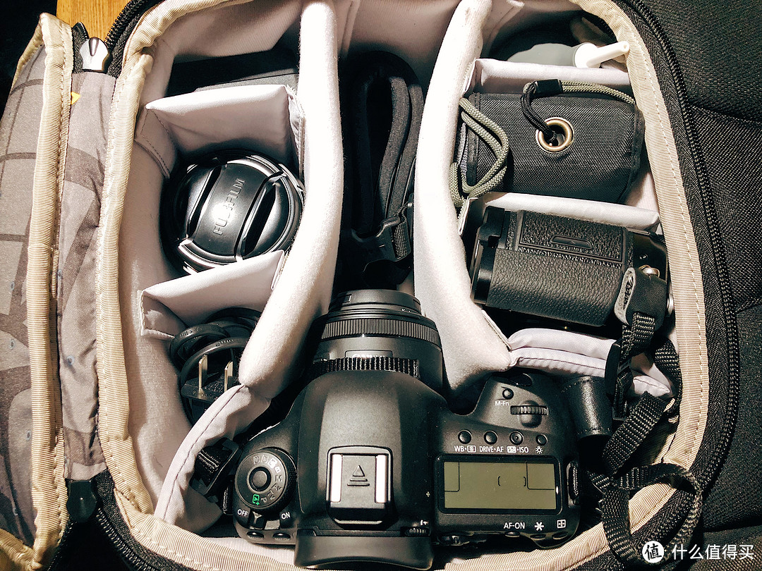 摄影爱好者看这里！你和舒适旅途之间就差一个「国家地理相机包」