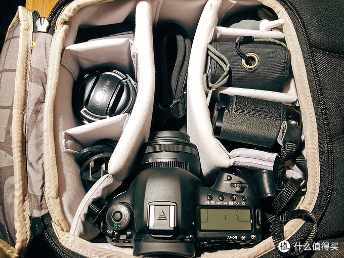 摄影爱好者看这里！你和舒适旅途之间就差一个「国家地理相机包」