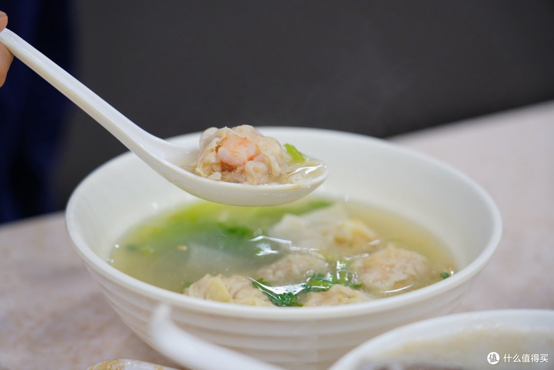 香港美食红黑榜单—哪些店是真的好，哪些店是纯靠炒？
