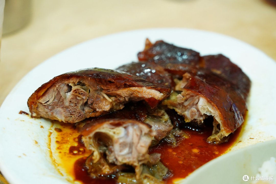 香港美食红黑榜单—哪些店是真的好，哪些店是纯靠炒？
