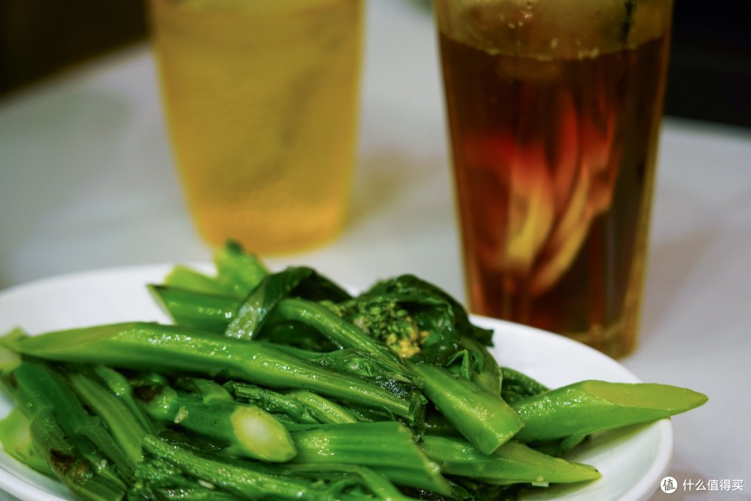 香港美食红黑榜单—哪些店是真的好，哪些店是纯靠炒？