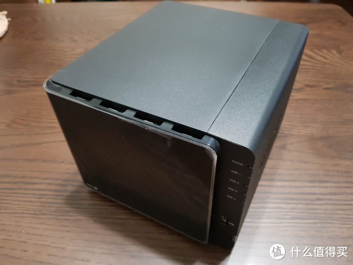 Synology 群晖 NAS DS415+ 四盘位网络存储 升级内存 关键解析及操作步骤