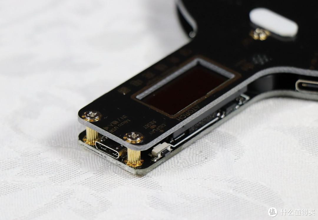 明明白白你的“芯” — 炬为 蓝牙彩屏版 USB检测仪 & Q7数显无线充电器表晒单