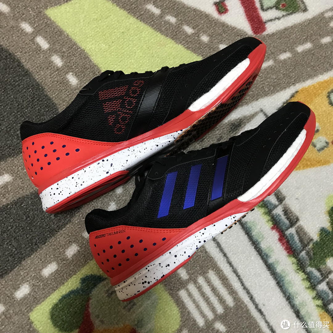 超轻！Adidas 阿迪达斯 Adizero takumi ren 跑鞋开箱