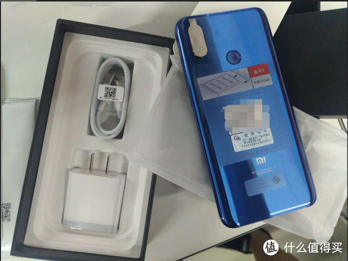 蓝色小米8 智能手机 6g+64g 开箱