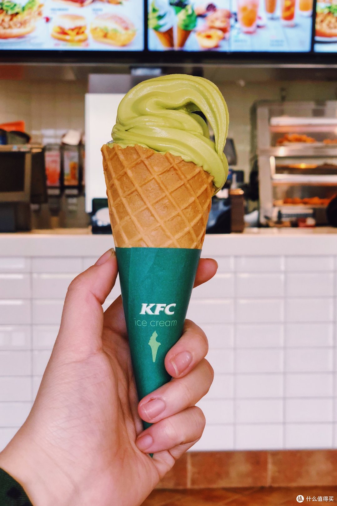 如果冰淇淋也有跑分?那么KFC梦幻薰衣草华夫筒排第几?