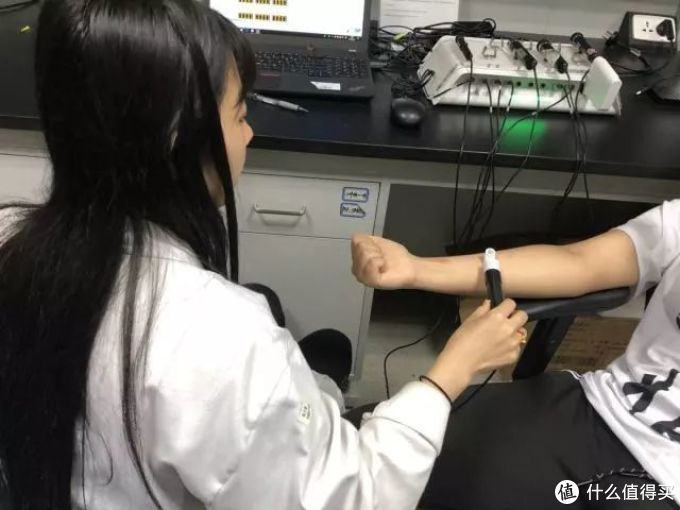 网红洗面奶咋了?测完20款,芙丽芳丝、Elta MD、多芬都折了