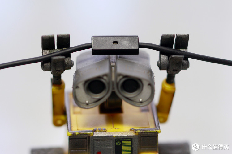 主动降噪耳机 篇一:百元入门级主动降噪耳机性