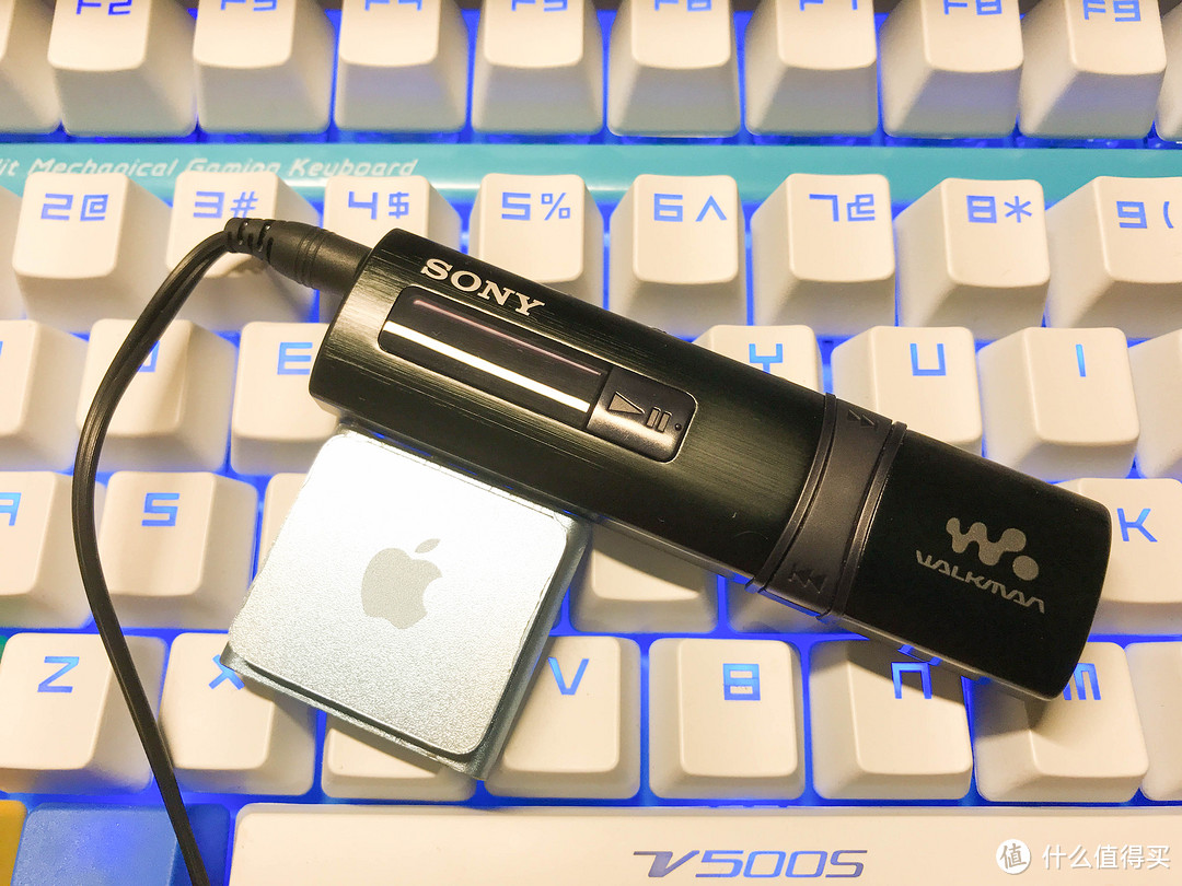 Sony 索尼 NWZ-B183F 迷你便携MP3播放器 开箱