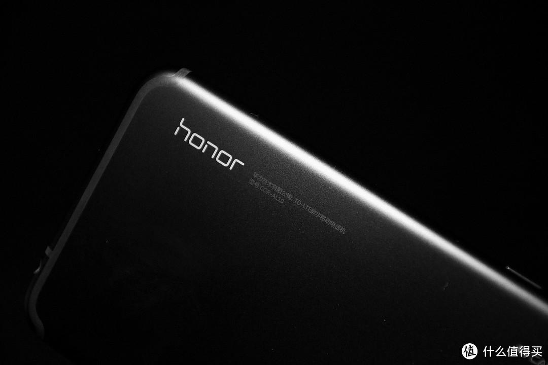 两千元应有尽有——Honor 荣耀 Play全面屏游戏手机试用报告