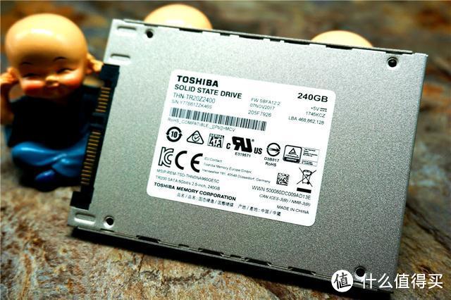 东芝TR200 SSD，64层3D NAND技术给你不一样的吃鸡感受