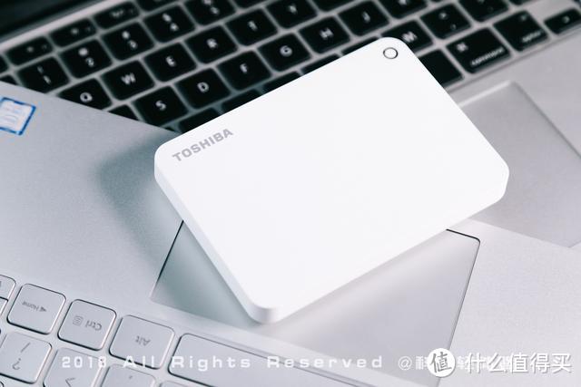 单碟1TB，优雅的东芝CANVIO ADVANCE V9 移动硬盘体验