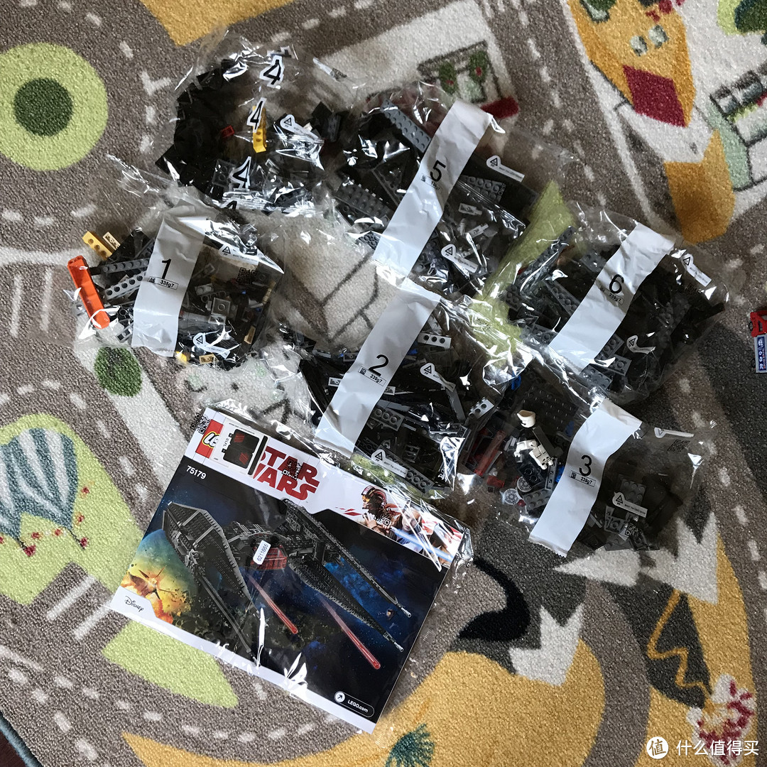 LEGO 75179 凯洛伦的钛战机