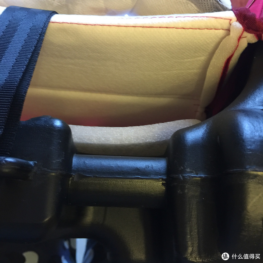 德国osann欧颂 Junior优尼巴巴 便携式安全座椅增高垫实用感受
