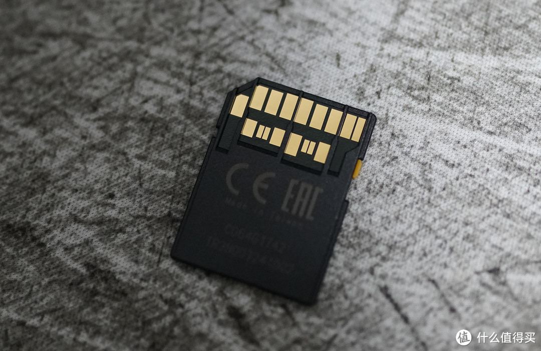 SD卡也要有信仰—索尼SF-G64  SD存储卡