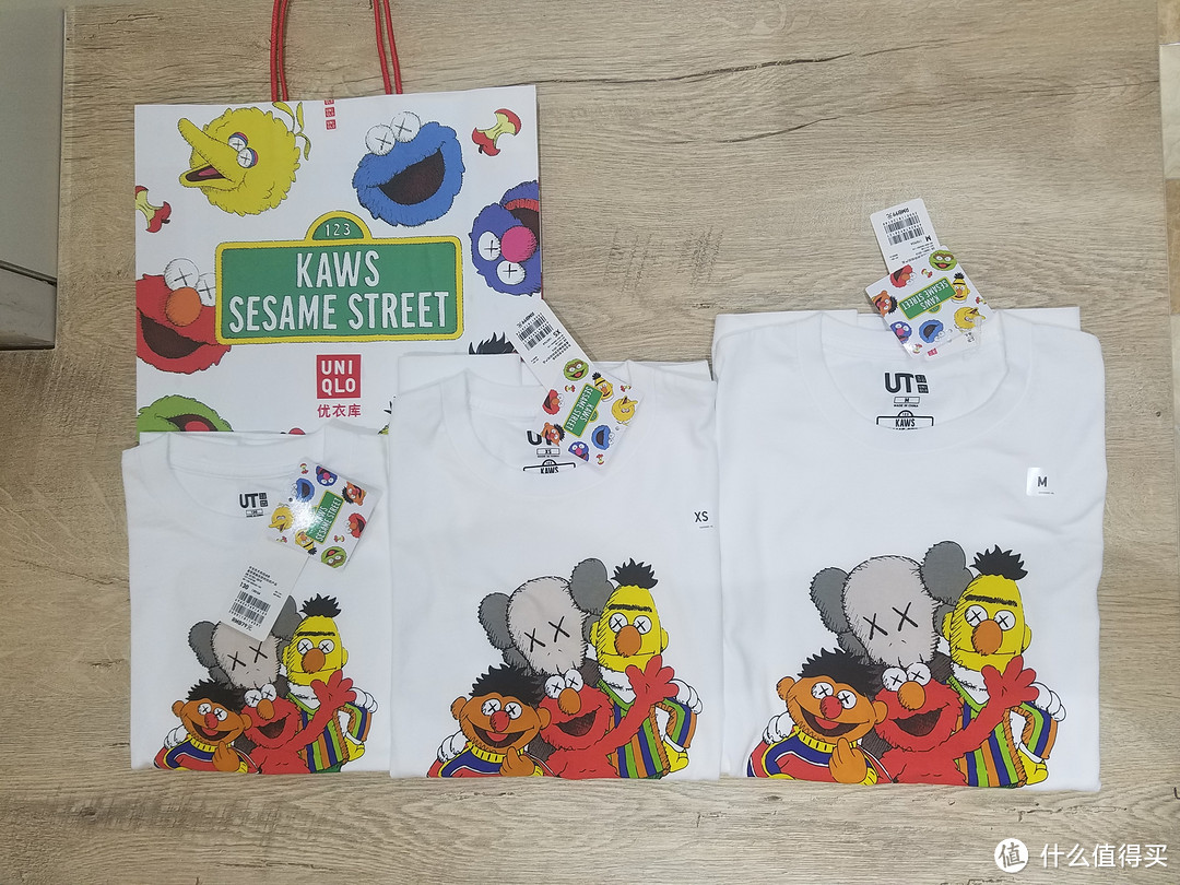 KAWS x《SESAME STREET》UT 优衣库三方联名亲子装入手记