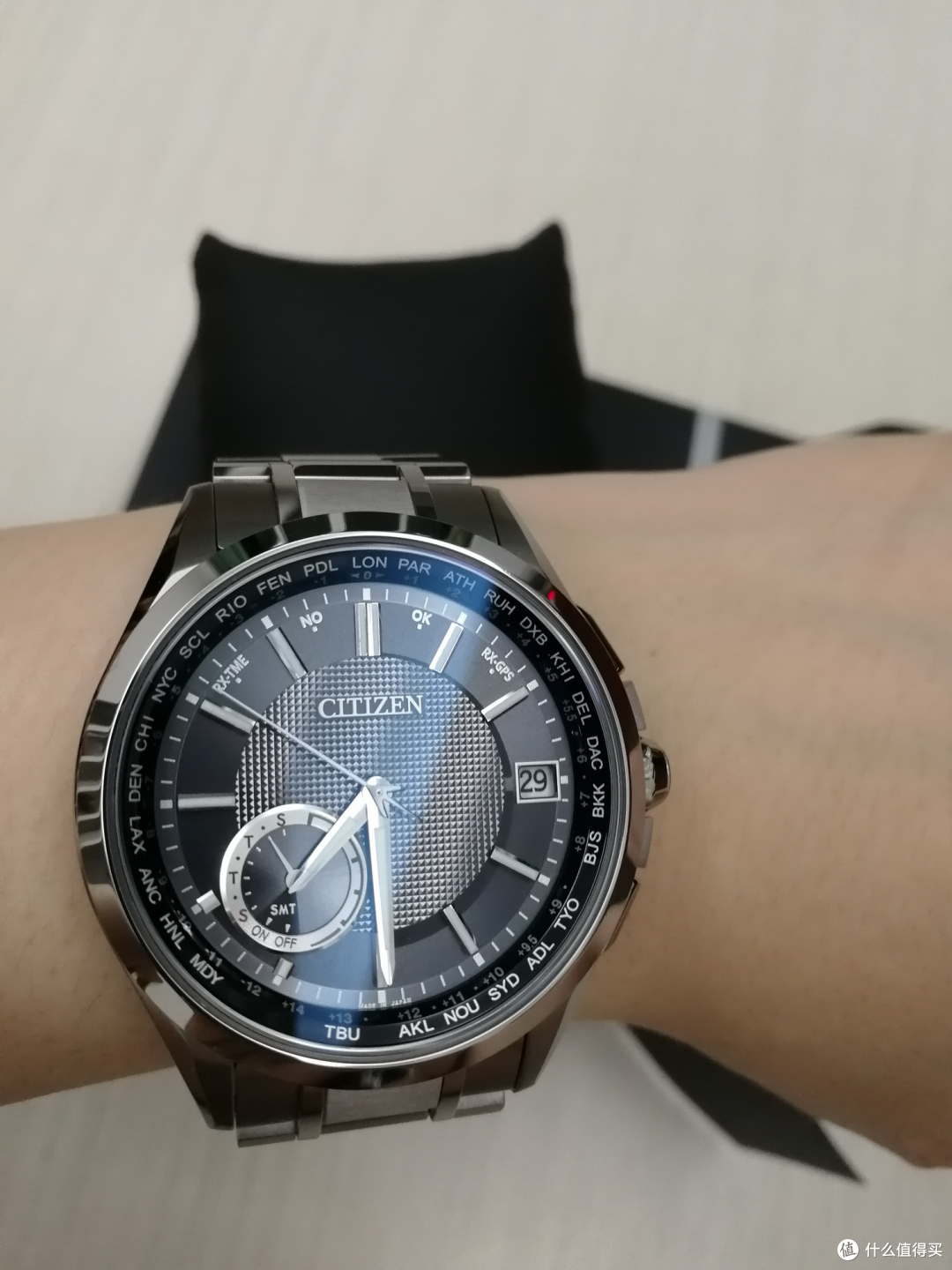 省心之选—Citizen 西铁城 CC3010-51E 光动能卫星表