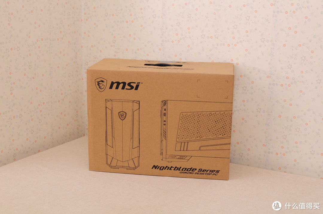 笔记本还是台式机？扛一台MSI 微星 Nightblade MI3迷你主机去上大学