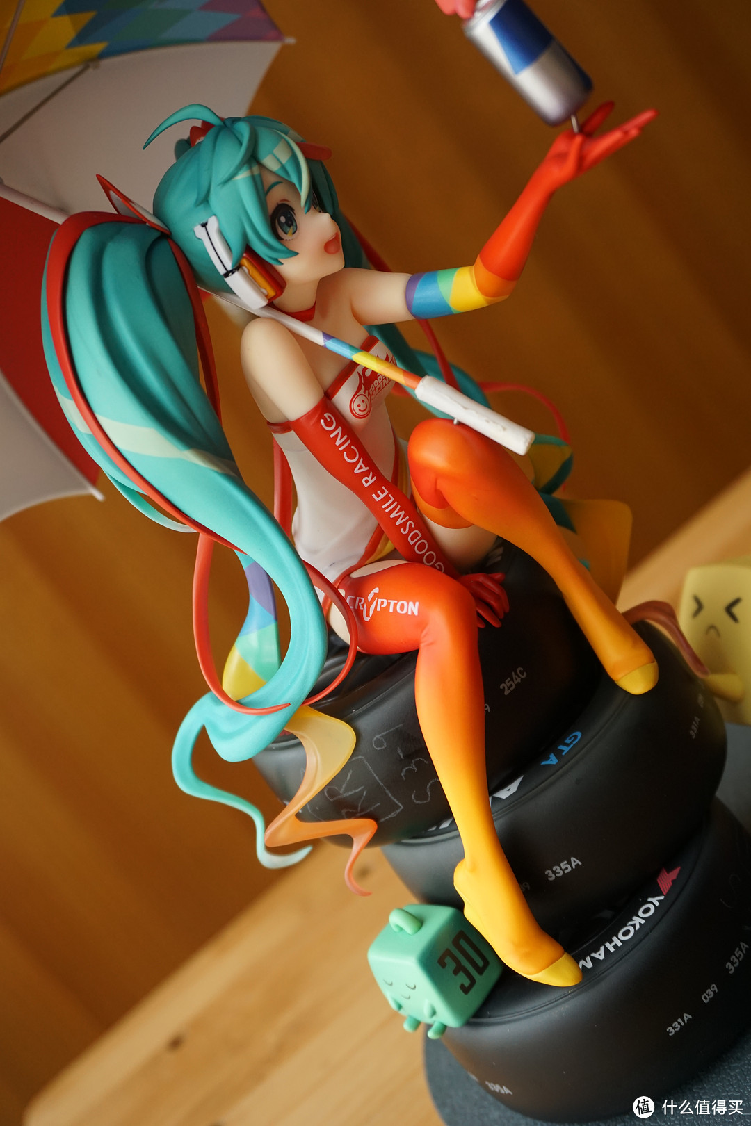 2016 Racing Miku，赛车初音手办