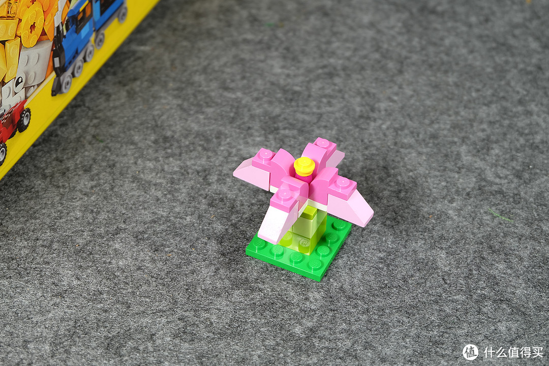 给女儿的乐高：LEGO 乐高 10696  经典创意中号积木盒  开箱晒物