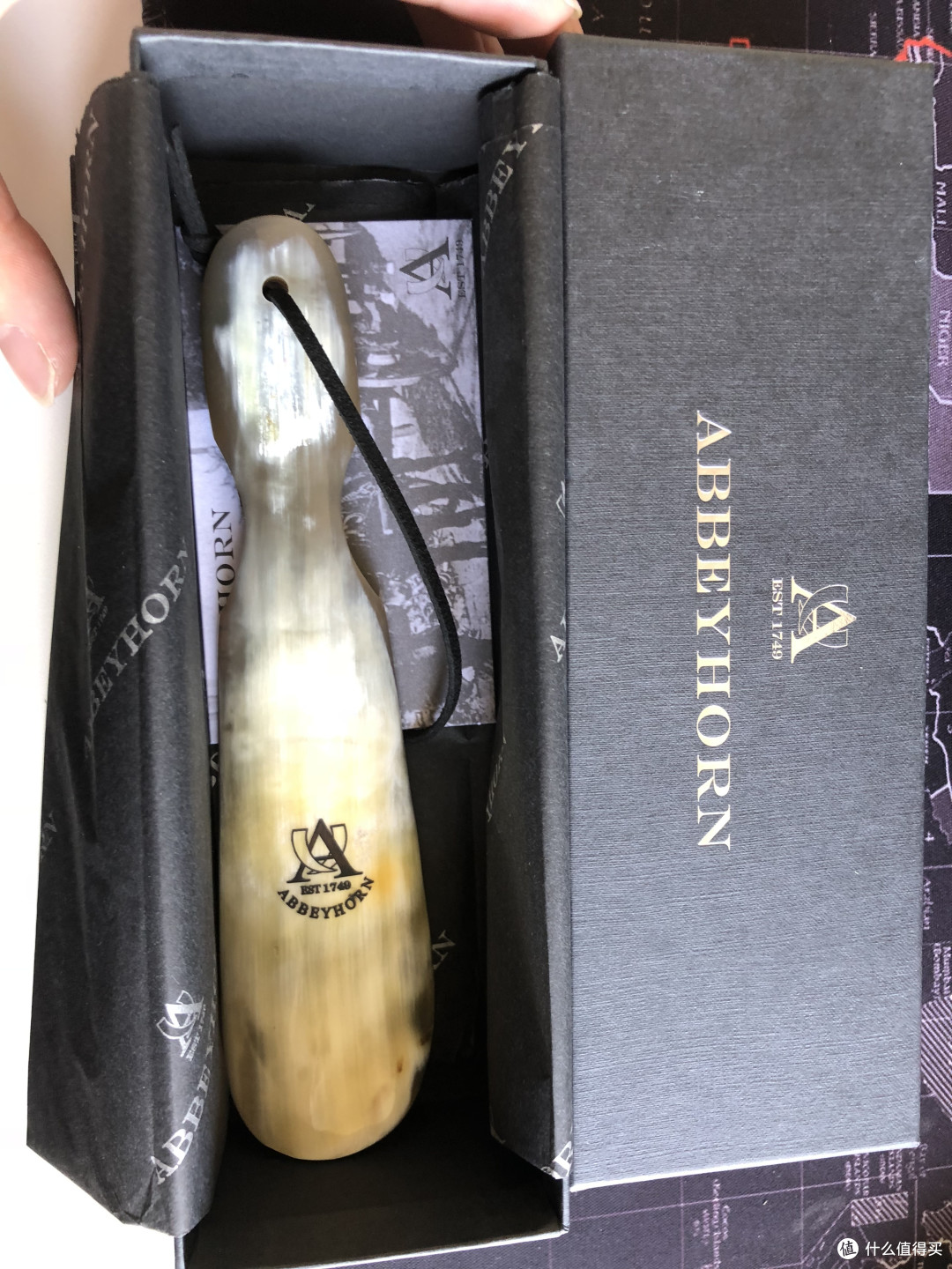 正面开箱,盒子很精美