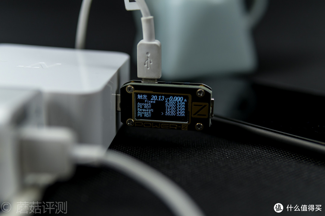 更轻、更薄、更好用—Power-Z KM001C 精密USB电压电流表 开箱评测